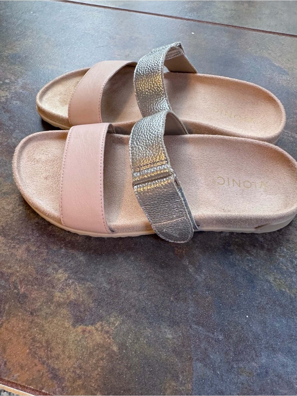 Vionic Elaine Slide Sandal in Blush and Silver - Picture 2 of 5